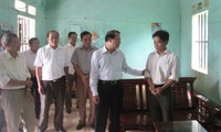 Deputy PM Vu Van Ninh reviews sustainable poverty reduction models in Hoa Binh