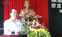 Deputy PM Vu Van Ninh meets voters in Nam Dinh