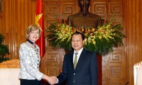 Deputy PM Ninh receives London Lord Mayor