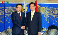 Prime Minister Nguyen Tan Dung meets with Busan Mayor