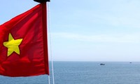 Vietnam, China discuss issues over waters off Tonkin Gulf