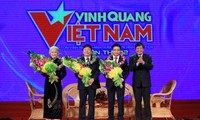 Collectives, individuals honoured at ‘Vietnam Glory’ program