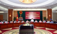 Deputy PM Nguyen Xuan Phuc works with Hai Phong authority