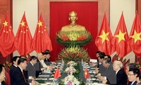 Vietnam, China enhance comprehensive cooperation