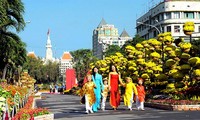 Flower street in HCM City to open next month