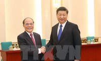 Vietnam’s top legislator meets with Chinese Party chief 