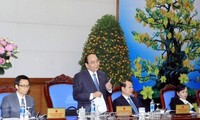 Deputy PM hails efforts to ensure safe Tet