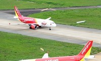 Vietjet signs billion-USD deals at 2016 Air Show