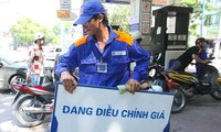 Petrol prices up 670 VND per litre