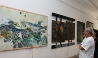 Traditional Vietnamese lacquer painting show in Hanoi