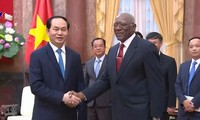 Vietnam enhances ties with Cuba