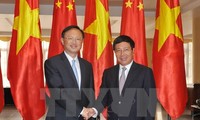 Vietnam, China agree to enhance political trust