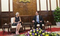 President receives Danish ambassador 