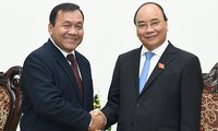 Prime Minister receives outgoing Cambodian ambassador 