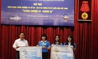 Exchanges featuring Vietnam’s sea and islands