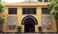 Hoa Lo prison historical relic site receives US veteran’s remembrances 