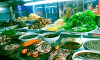 Discovering Hoi An food paradise market