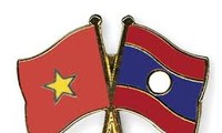 Vietnam and Laos hold friendship talks