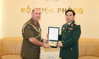 Vietnam, New Zealand boost army cooperation