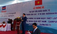 Road connecting Vietnam, Cambodia border gates inaugurated