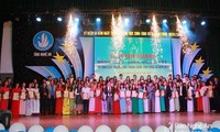 Nghe An province honors outstanding students 