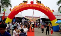 Thanh Ha litchi festival opens