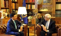 Greek President backs all-round cooperation with Vietnam