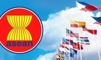 Vietnam, ASEAN set community building goals