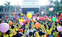 23 million Vietnamese students begin new school year