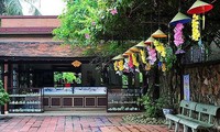  Ke Mon jewelry making village in Hue  Imperial City 