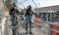 Pentagon to deploy additional troops to US-Mexico border