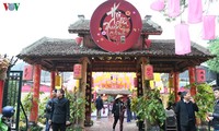 Thousands of people visit Temple of Literature in Hanoi