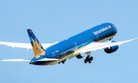 Vietnam Airlines flight carries Italians home