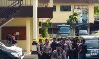 Indonesia smashes bombing plot on mosque 