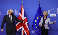 UK, EU to set deadline for Brexit talks