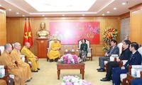 Vietnam Buddhist Sangha’s contributions to COVID-19 fight praised