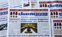 Lao newspaper hails Vietnam's achievements, Laos-Vietnam ties