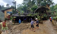 Northern Vietnam cope with storm and flood