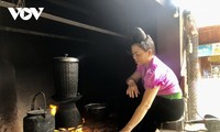 Glutinous rice steamer of the Thai