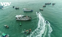 Exercise against super typhoons, oil spills on Ha Long Bay