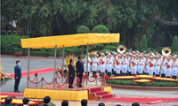 Vietnam and Laos hold high-level talk