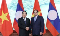 PM wants stronger Vietnam-Laos economic cooperation 