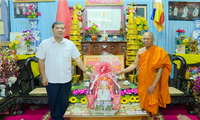 Officials congratulate Khmer people on Sene Dolta Festival 2022