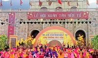 West Yen Tu Spring Festival and Bac Giang Culture-Tourism Week open