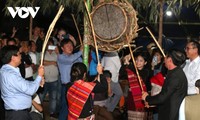 Drum-breaking Festival of the Ma Coong 