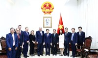 All religions live in harmony in Vietnam, says Deputy PM 