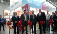 Vietnamese products promoted at international food fair in Russia