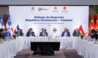 Vietnam and Dominica to cooperate and invest in oil, gas and energy 