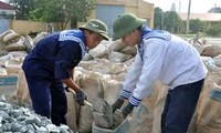 Cadeaux aux soldats et habitants de Truong Sa