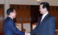 Nguyên Tân Dung reçoit le gouverneur de Rangoun en visite au Vietnam